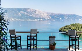 Kommeno Seaside Studios